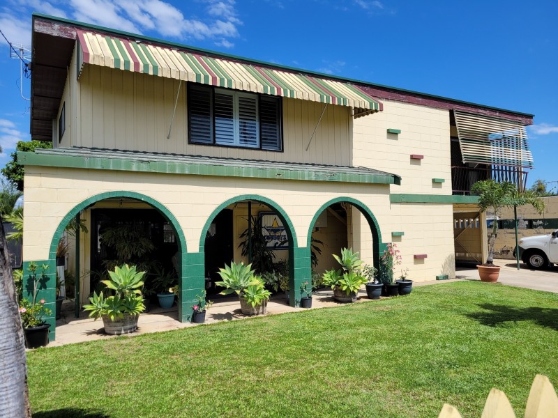 198 Charles Street, Cranbrook QLD 4814