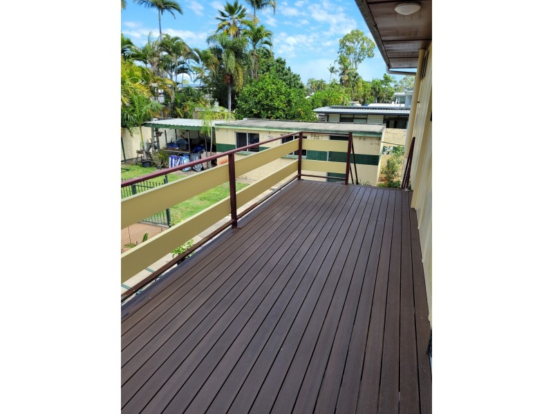 198 Charles Street, Cranbrook QLD 4814