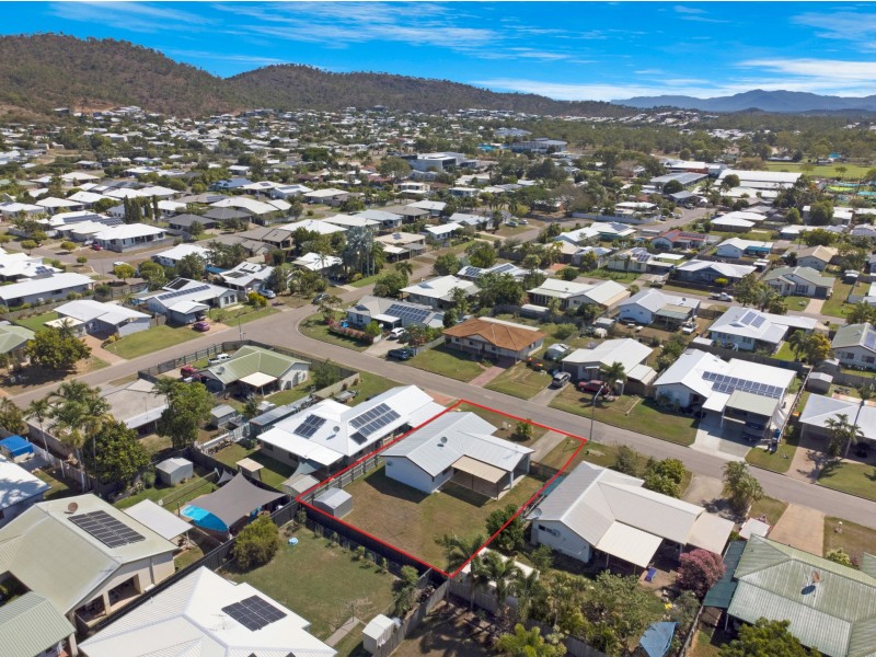 3 Dalkeith Crescent, Mount Louisa QLD 4814