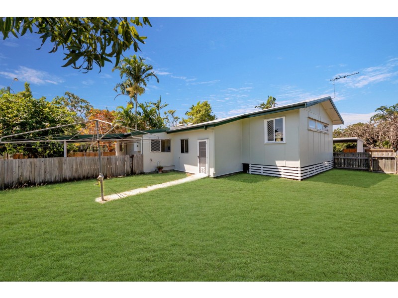 1 Adams Street, Heatley QLD 4814