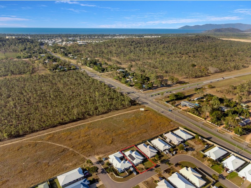 3 Smugglers Cove, Mount Low QLD 4818