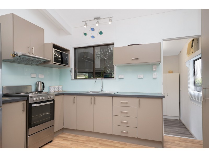 192 Pavia Drive, Nome QLD 4816