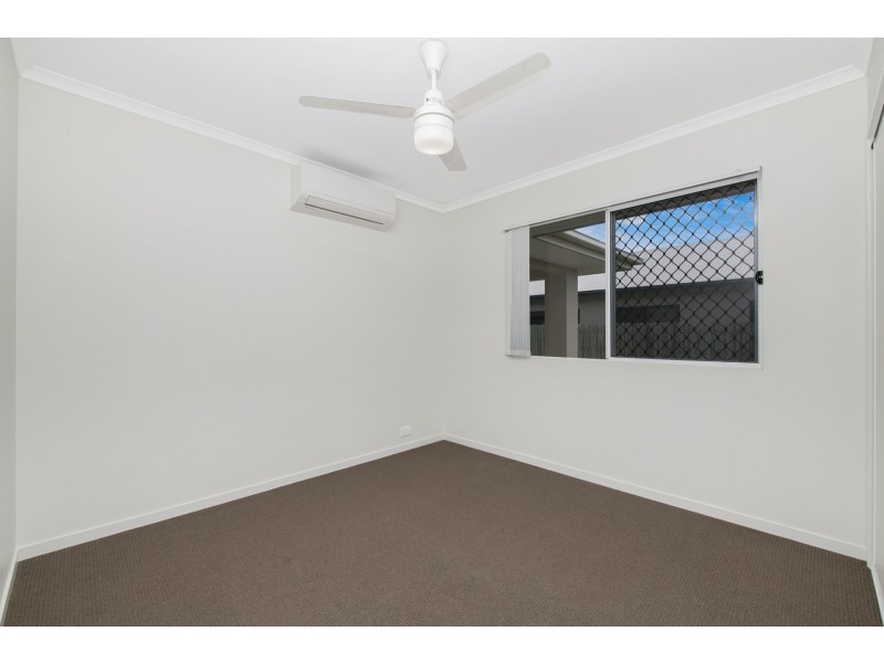 40 Hollanders Crescent, Kelso QLD 4815