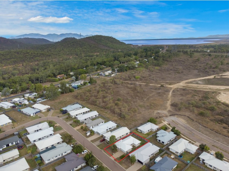 40 Hollanders Crescent, Kelso QLD 4815