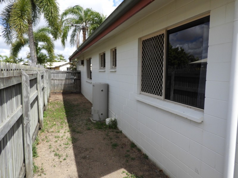 27 Martello Drive, Kirwan QLD 4817