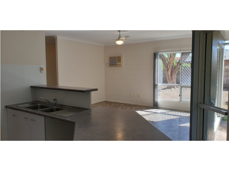 90 River Park Drive, Annandale QLD 4814