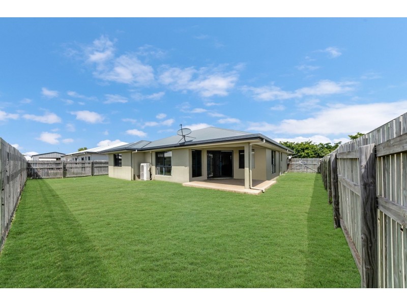 31 Summergold Street, Mount Low QLD 4818