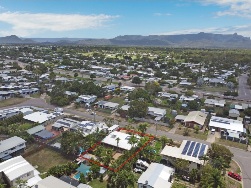 8 Samantha Street, Kelso QLD 4815