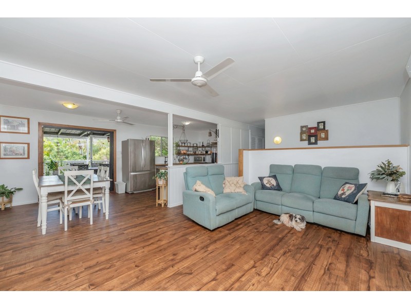 14 Hall Street, Kirwan QLD 4817