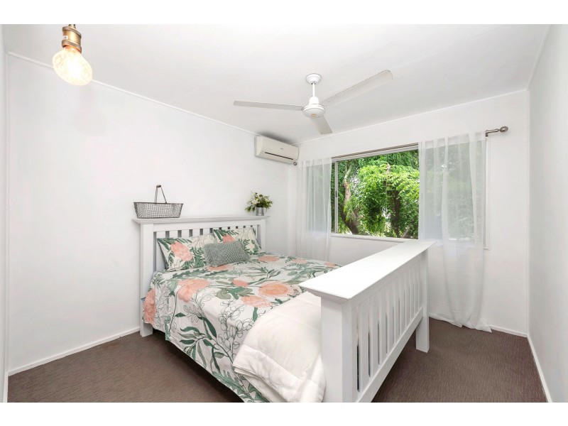 14 Hall Street, Kirwan QLD 4817