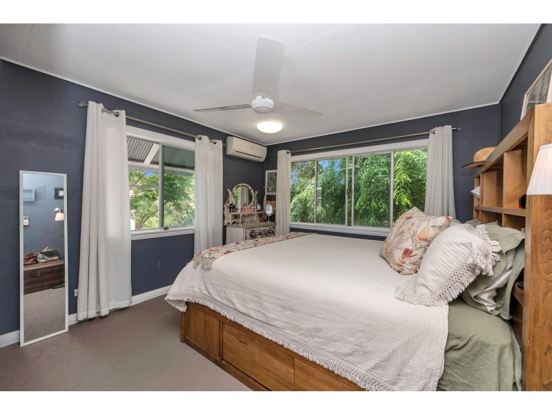 14 Hall Street, Kirwan QLD 4817