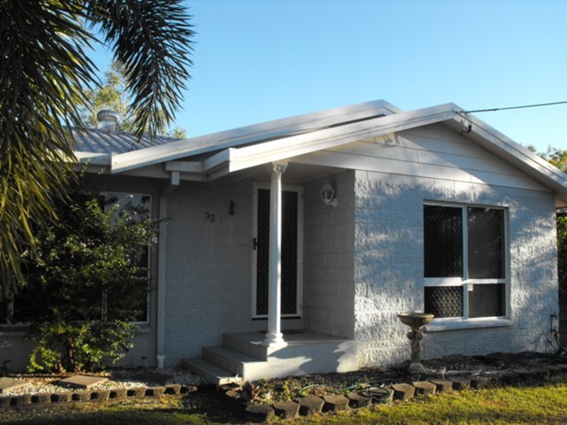 32 Aurora Drive, Black River QLD 4818