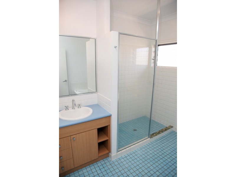 11 St Pauls Court, Mount Louisa QLD 4814