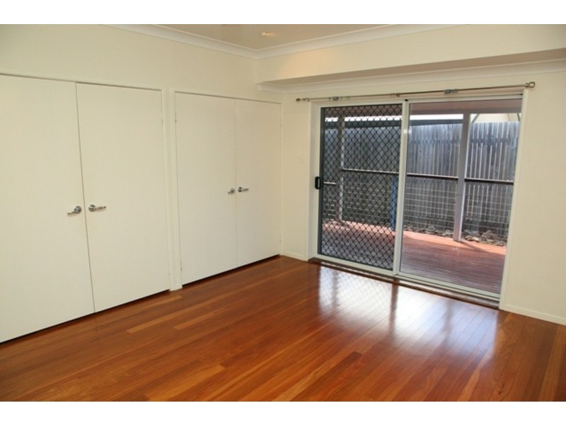 11 St Pauls Court, Mount Louisa QLD 4814