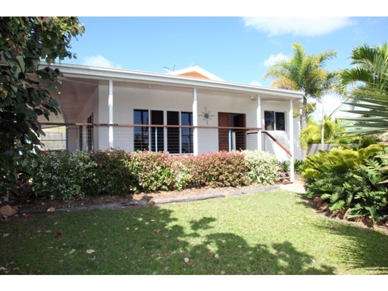 11 St Pauls Court, Mount Louisa QLD 4814