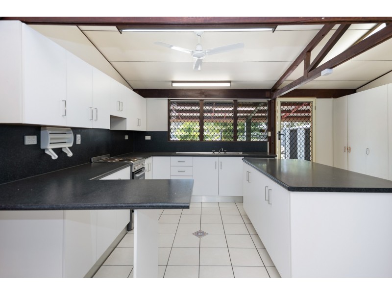 4 Rosemary Street, Kelso QLD 4815