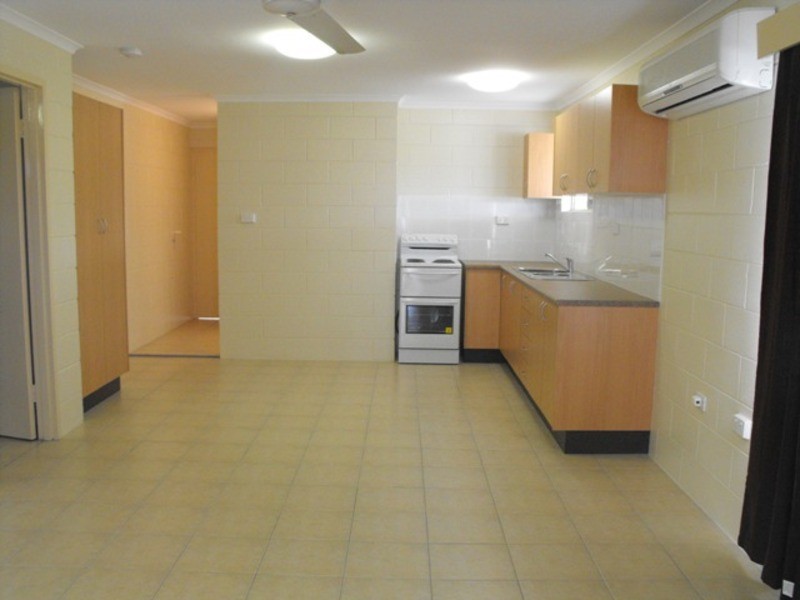65 Punari Street, Currajong QLD 4812