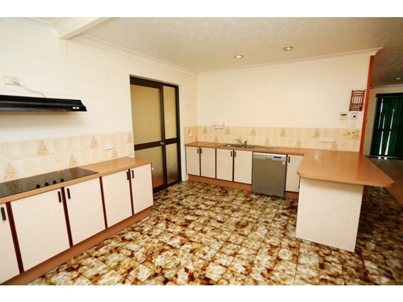 32 Kulgun Crescent, Kelso QLD 4815