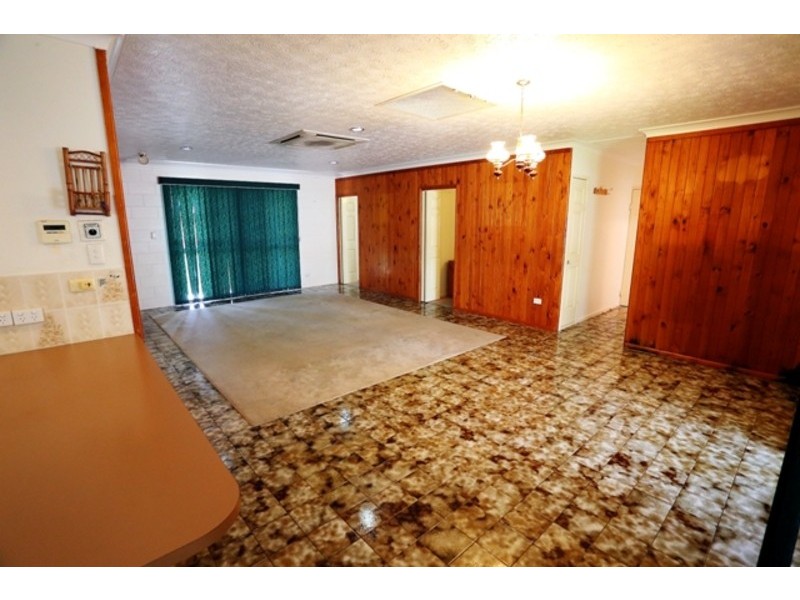 32 Kulgun Crescent, Kelso QLD 4815