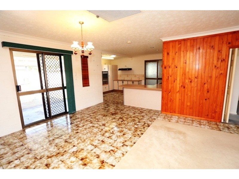 32 Kulgun Crescent, Kelso QLD 4815