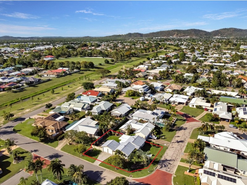 1 Eureka Cescent, Kirwan QLD 4817