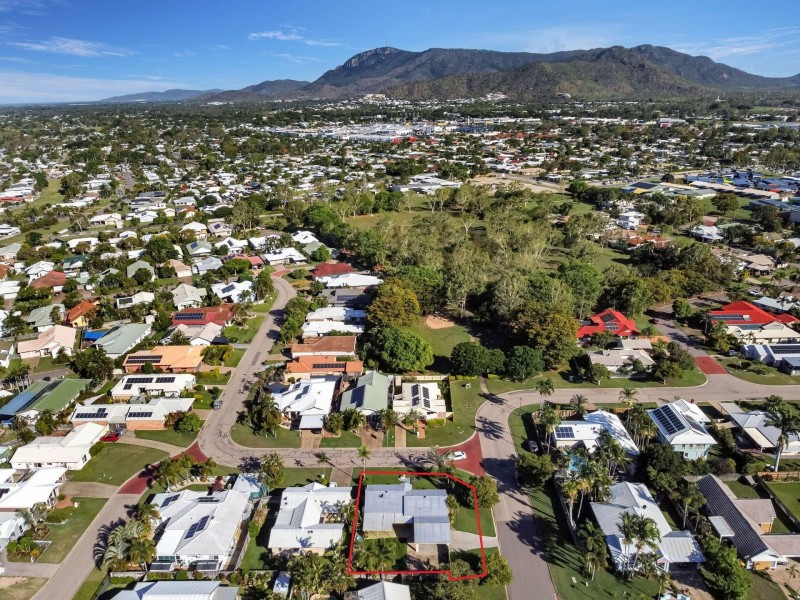 1 Eureka Cescent, Kirwan QLD 4817