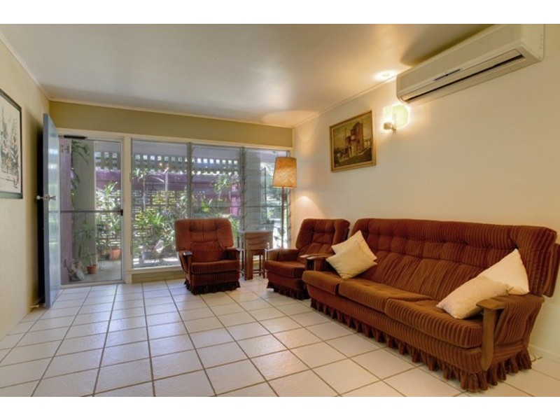 15 Sallows Street, Pallarenda QLD 4810