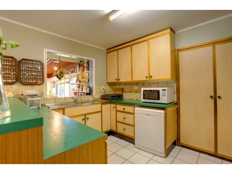 15 Sallows Street, Pallarenda QLD 4810