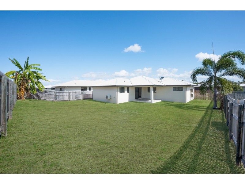 19 Lansing Street, Mount Louisa QLD 4814