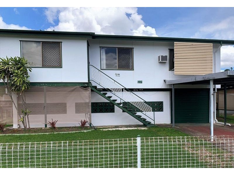 27 Clancy Street, Kirwan QLD 4817