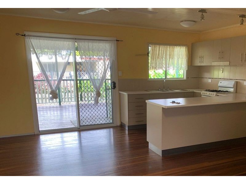 27 Clancy Street, Kirwan QLD 4817