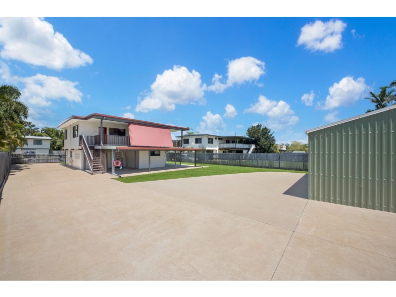 111 Thirteenth Avenue, Railway Estate QLD 4810