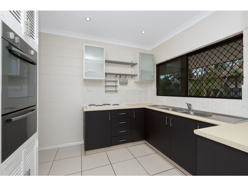 17 Arinya Street, Cranbrook QLD 4814