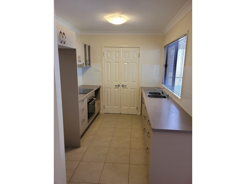 22 Strathburn Street, Mount Louisa QLD 4814