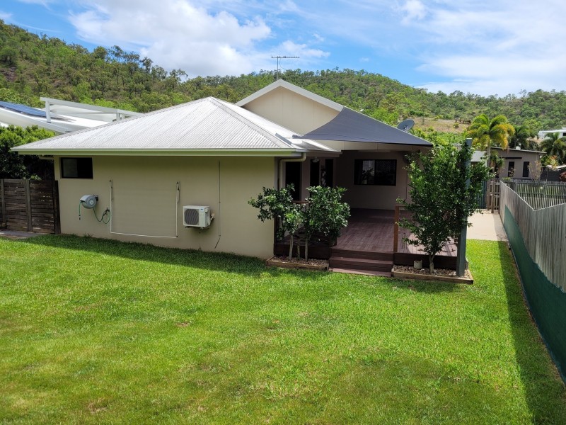 22 Strathburn Street, Mount Louisa QLD 4814