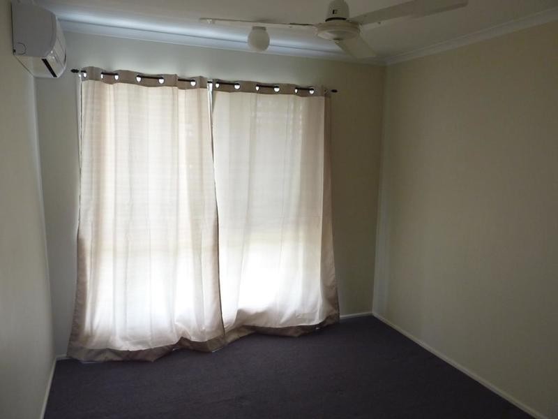 12 Josephine Crescent, Rasmussen QLD 4815