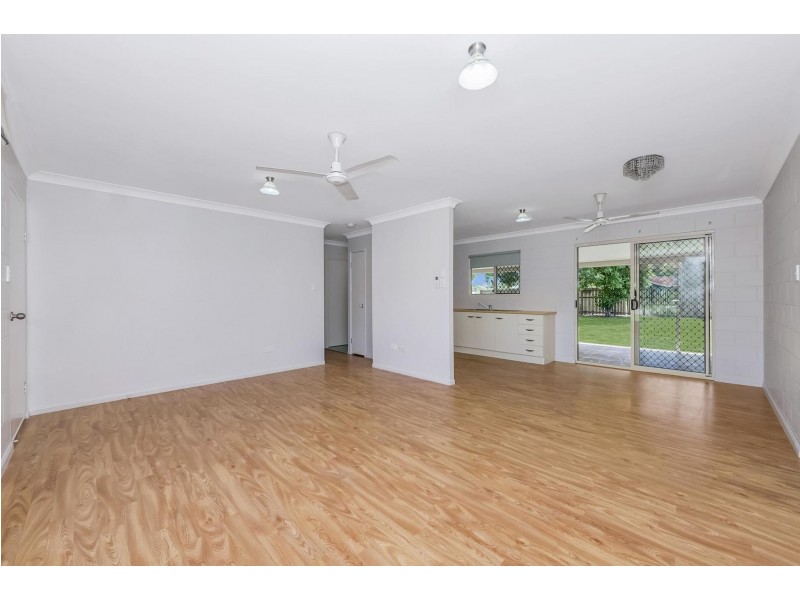 18 Lynette Street, Kelso QLD 4815