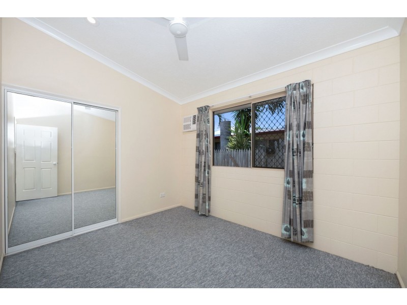 9 Jewel Court, Rasmussen QLD 4815