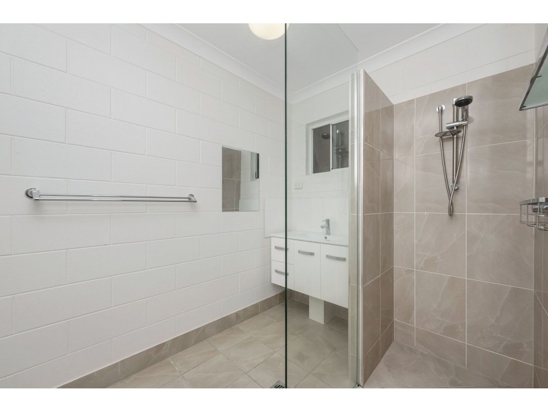 8/16-18 Benson Street, Rosslea QLD 4812