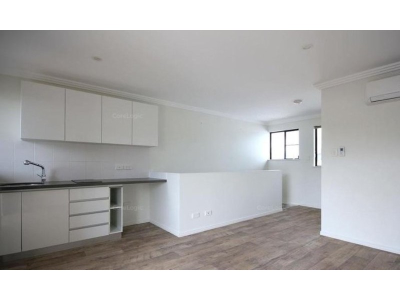 36B Riveredge Boulevard, Oonoonba QLD 4811