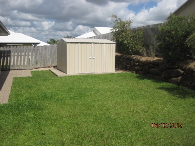 Mount Louisa QLD 4814