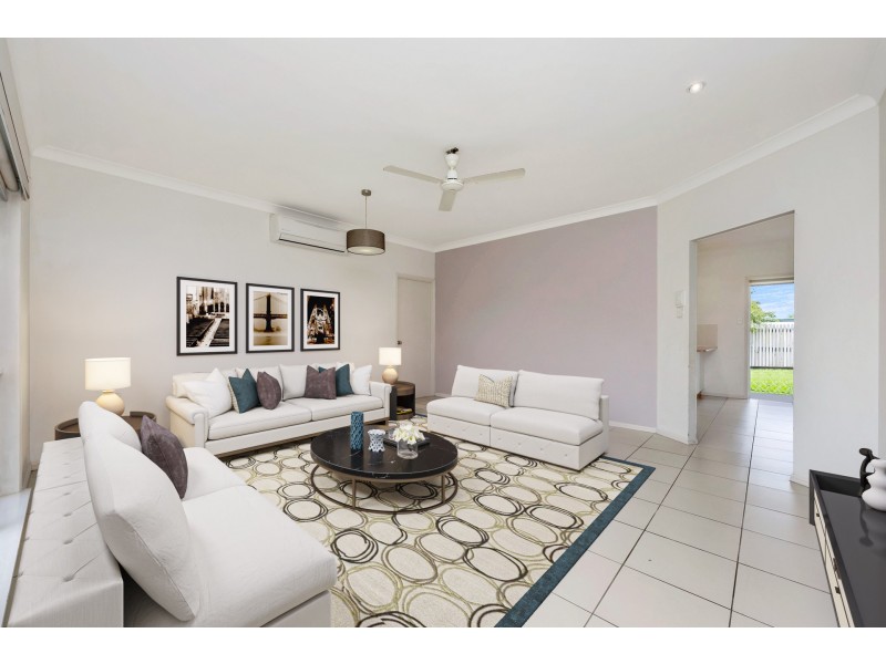 17 Feeney Avenue, Rasmussen QLD 4815