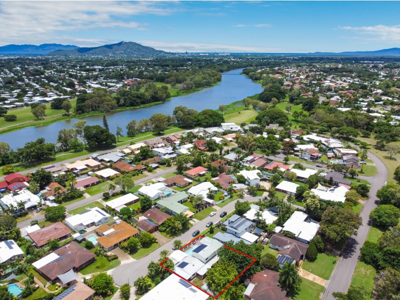 4 Magnolia Court, Annandale QLD 4814