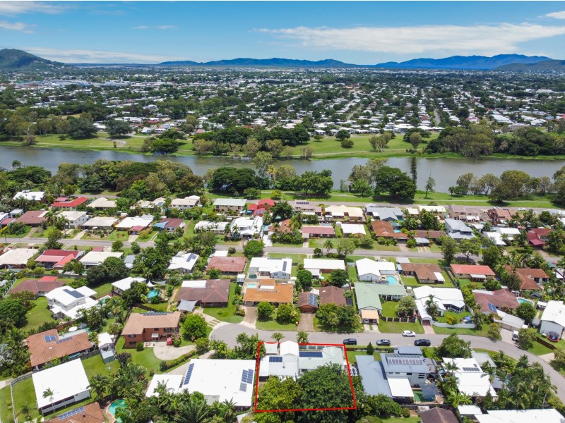 4 Magnolia Court, Annandale QLD 4814