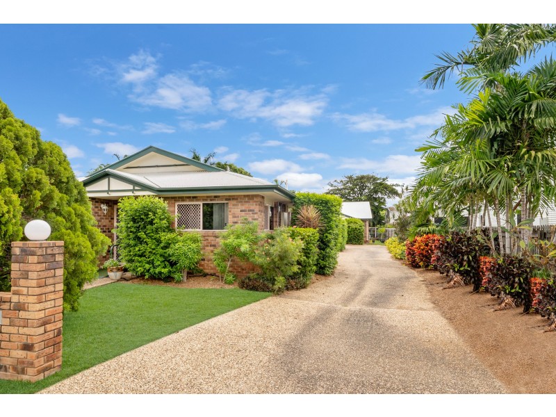 2/50 Latchford Street, Pimlico QLD 4812