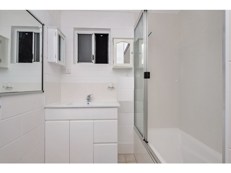 4/16-18 Benson Street, Rosslea QLD 4812