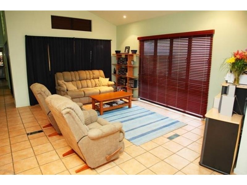 23 Eureka Crescent, Kirwan QLD 4817