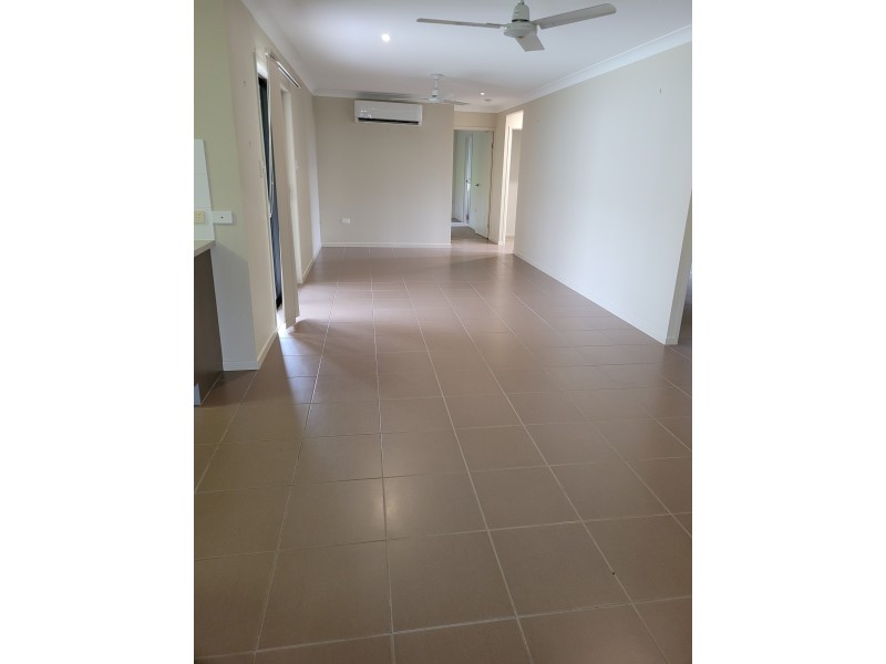 7 Chester Street, Mount Louisa QLD 4814