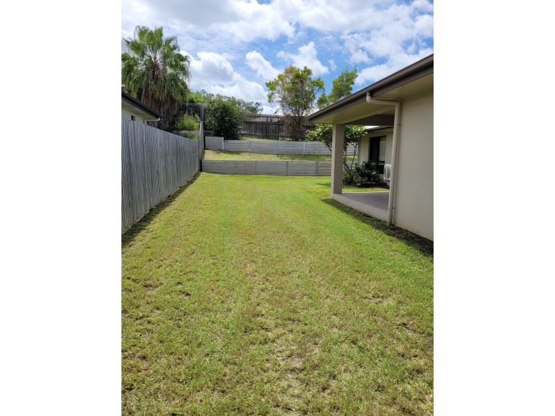 7 Chester Street, Mount Louisa QLD 4814