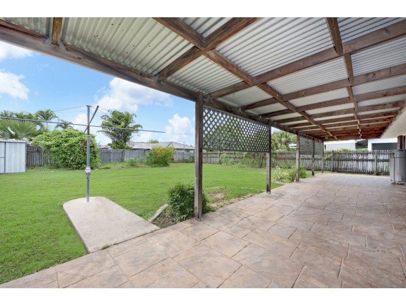 68 Kern Brothers Drive, Kirwan QLD 4817